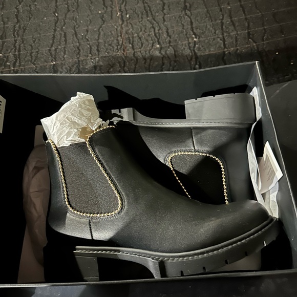 new in box coach black levy leather booties - Picture 1 of 6